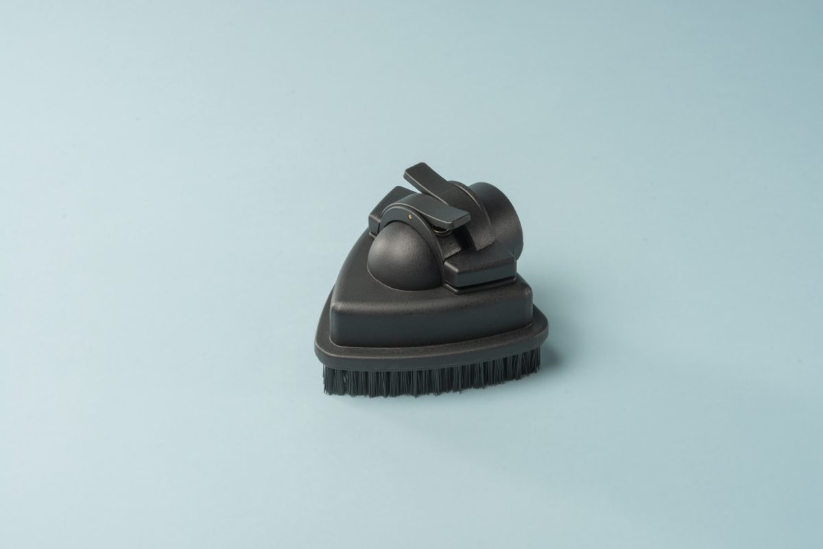 Triangular brush - C5 - Image 1